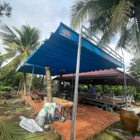 Thi công mái xếp sân vường
